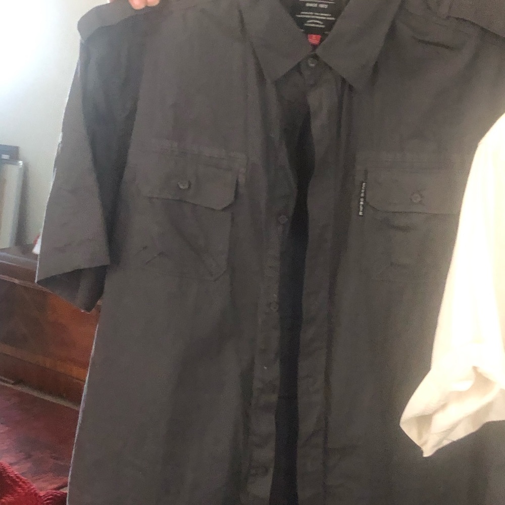 Men’s business casual shirts